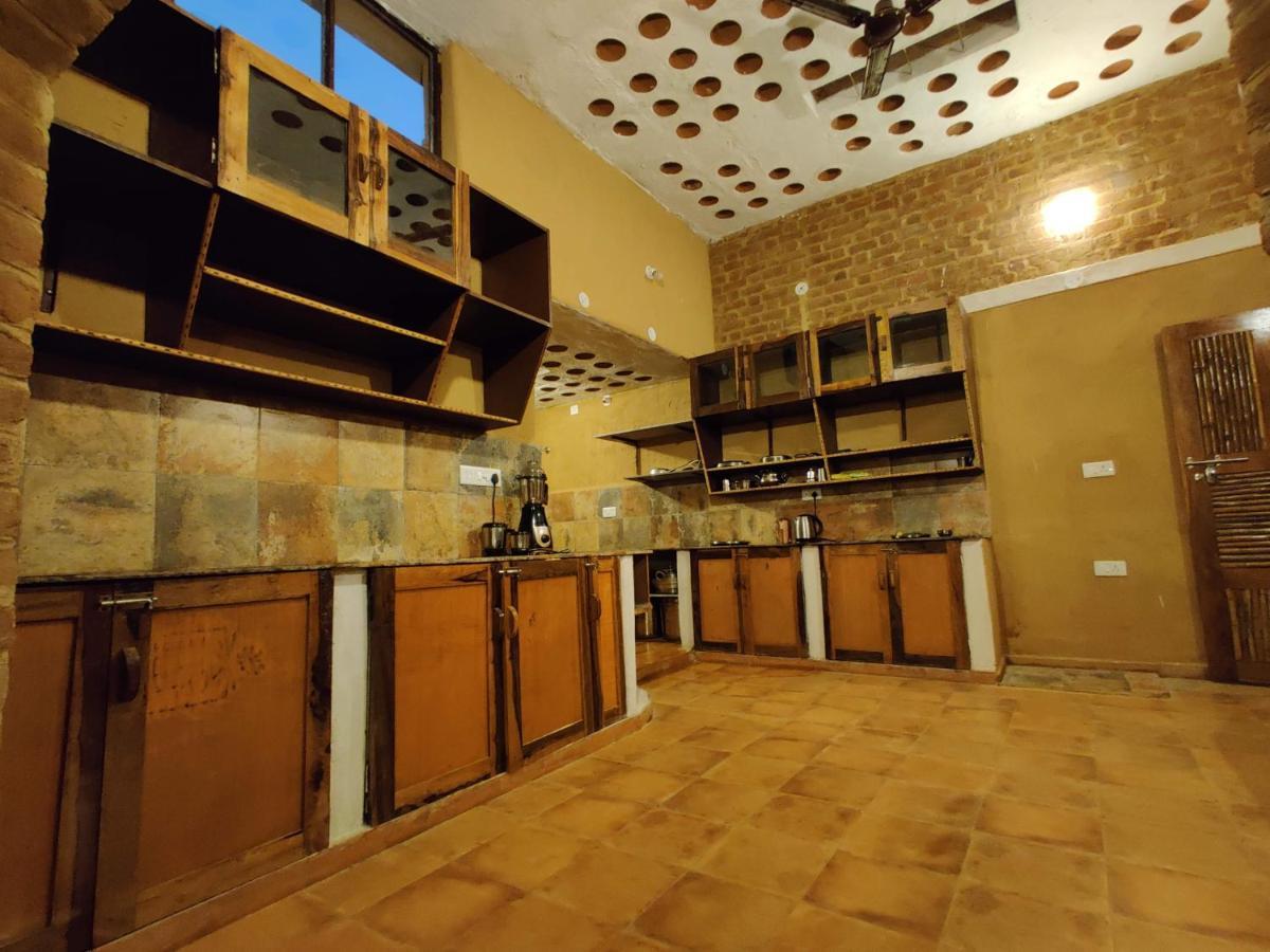 Surwahi Social Ecoestate Kanha Ngoại thất bức ảnh