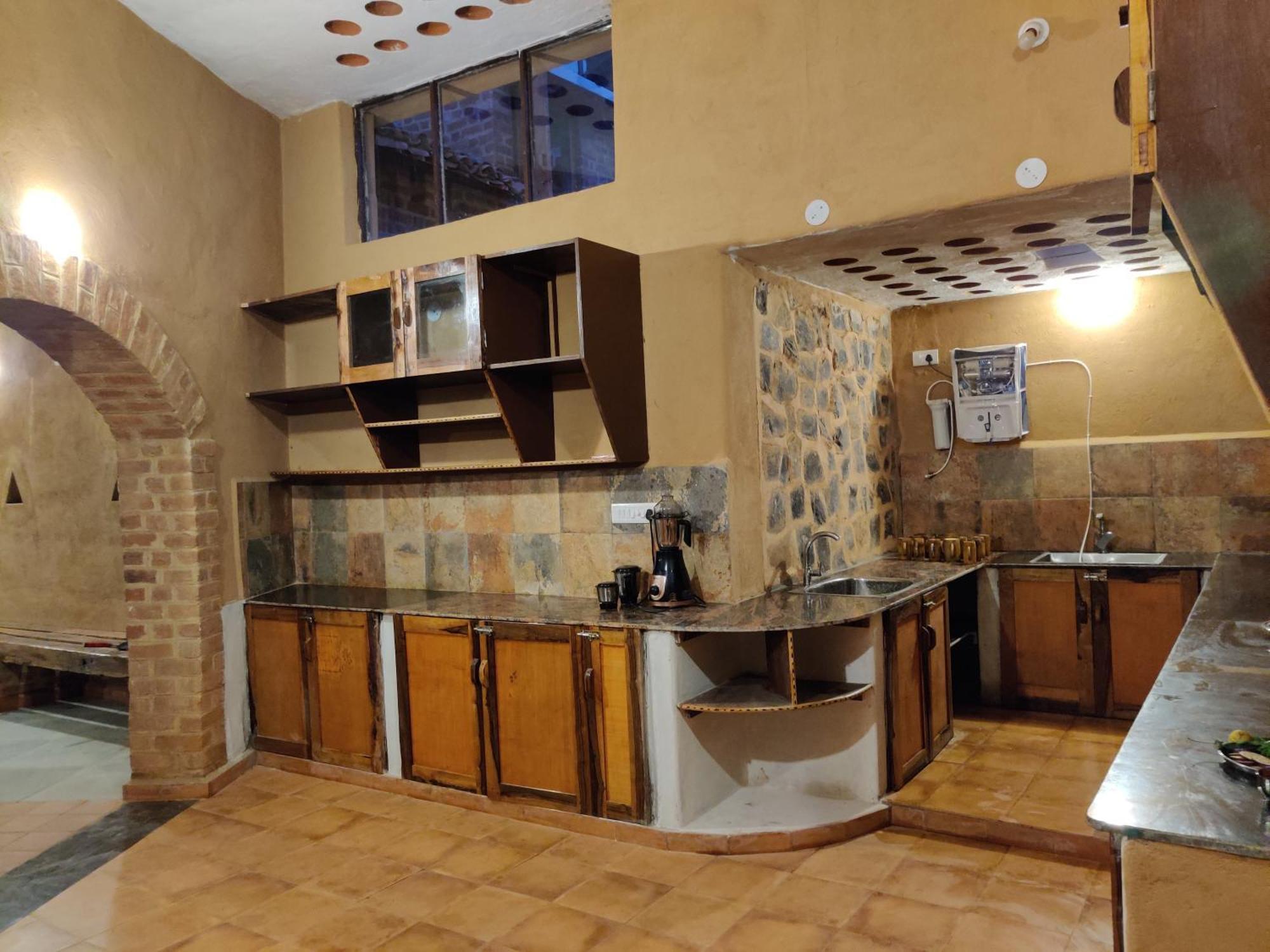 Surwahi Social Ecoestate Kanha Ngoại thất bức ảnh