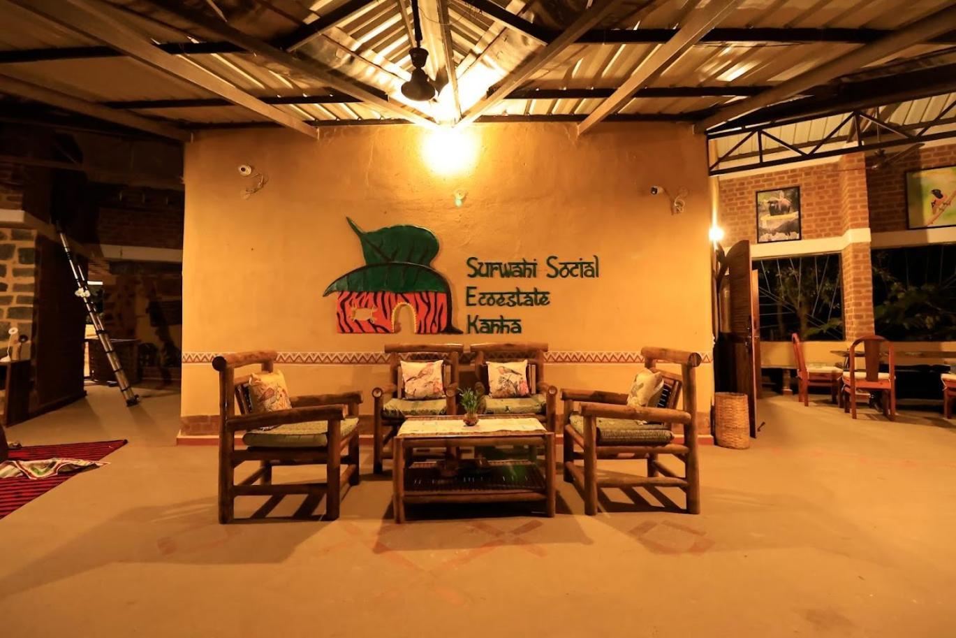 Surwahi Social Ecoestate Kanha Ngoại thất bức ảnh