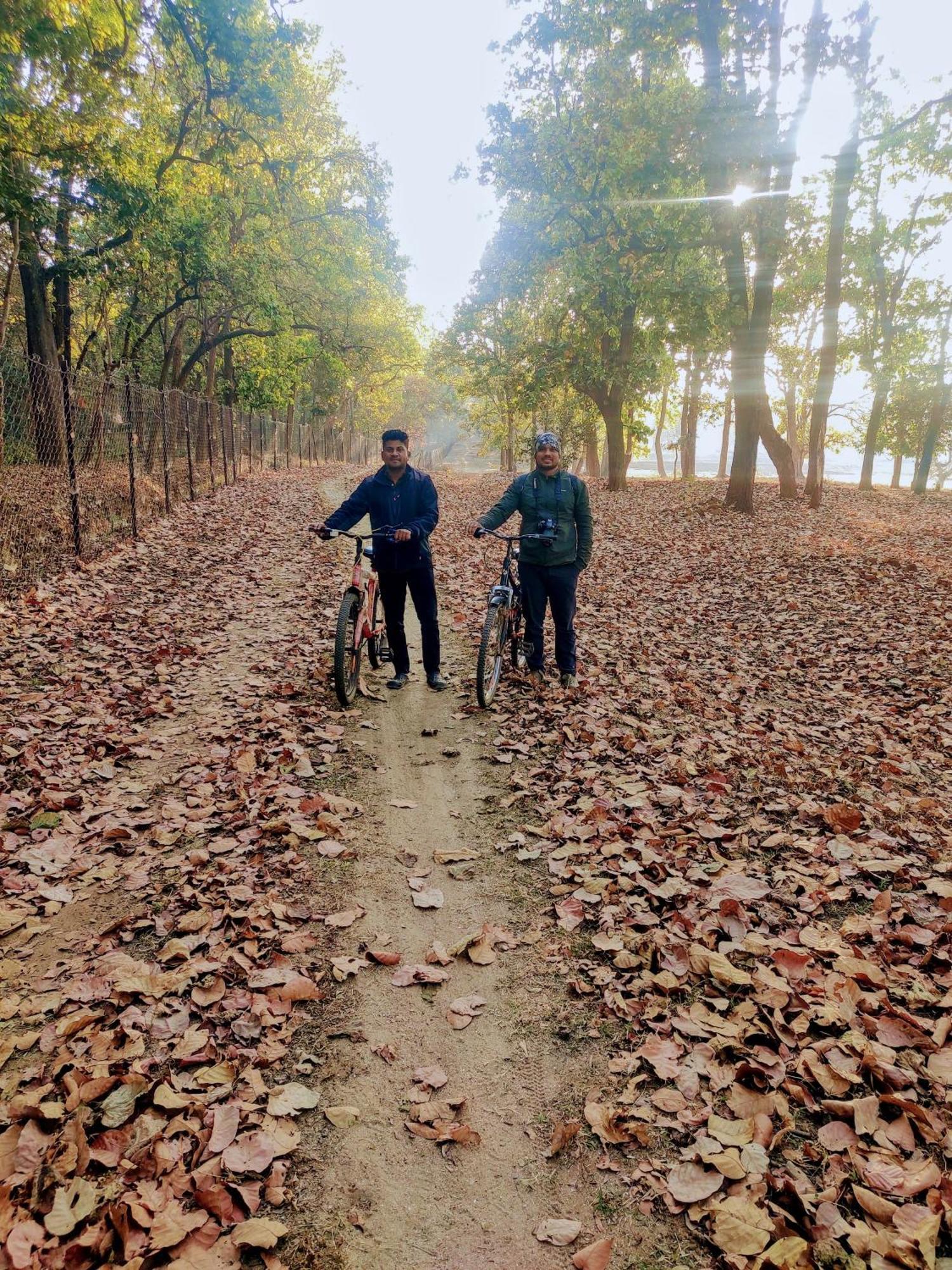 Surwahi Social Ecoestate Kanha Ngoại thất bức ảnh
